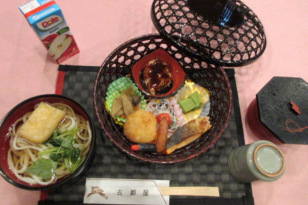 奈良ごはん(籠もり)